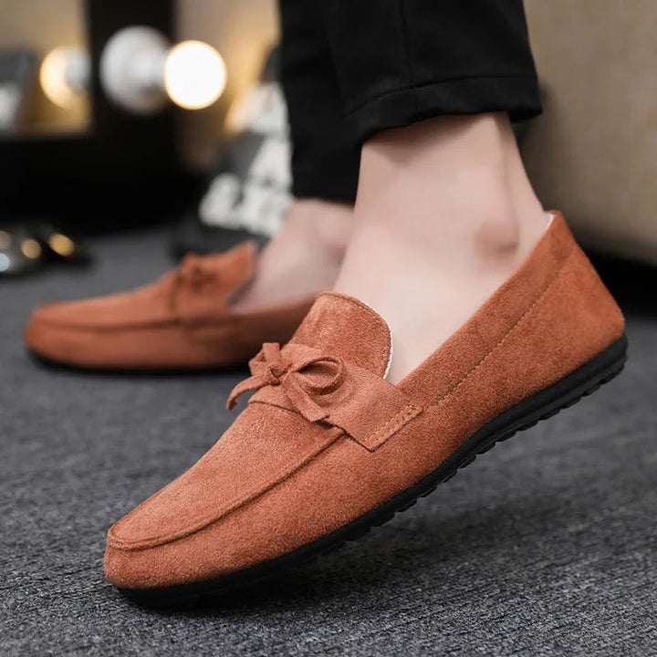 GNV - Suede