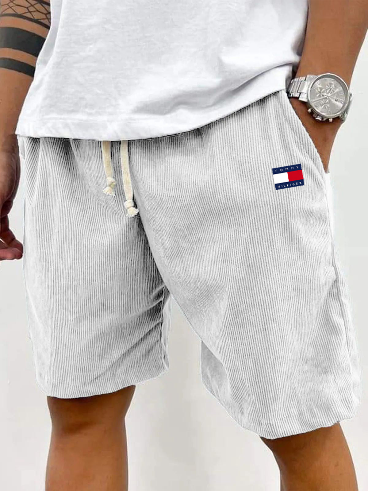 TH Shorts